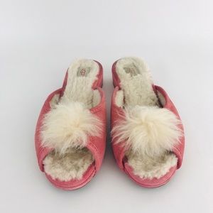 Ugg slippers shoes size 7 suede pink leather